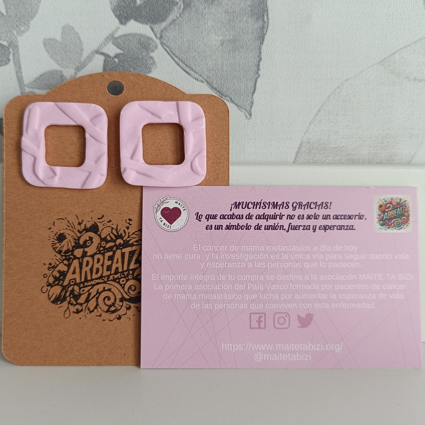 Colección solidaria "Paula"